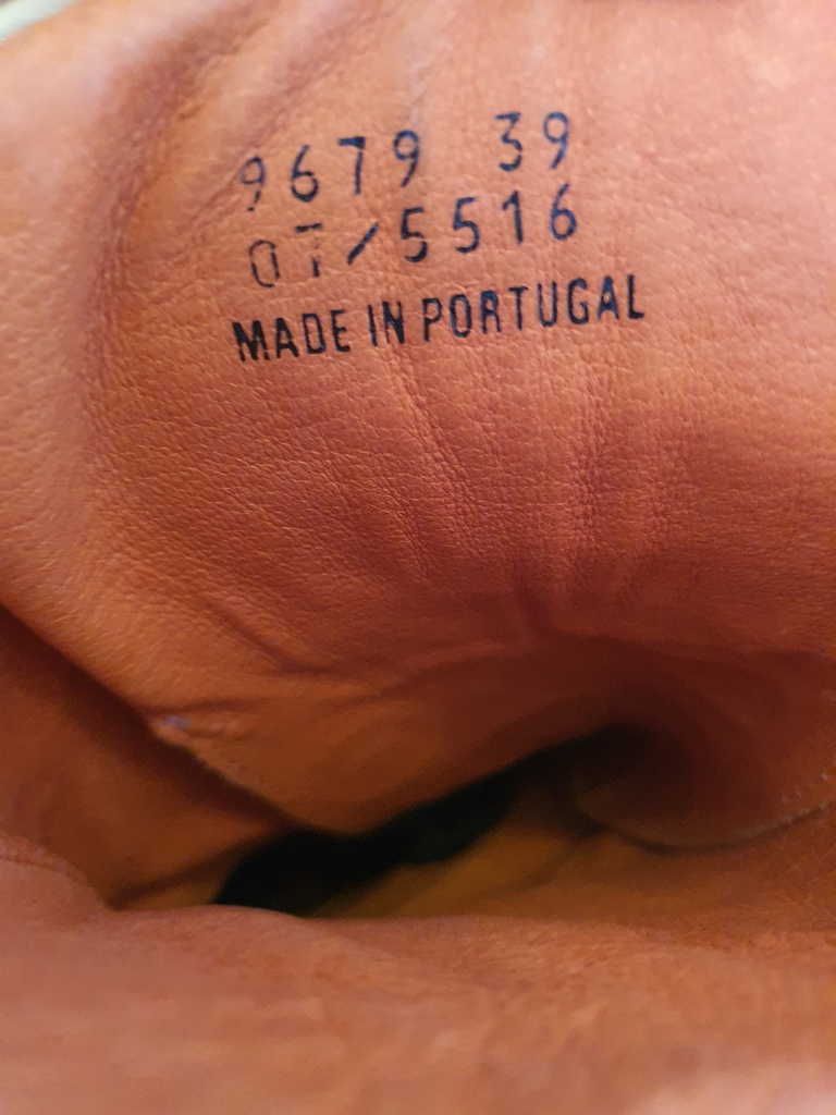 Eject Buttercup Yellow Woman's Boot sz39