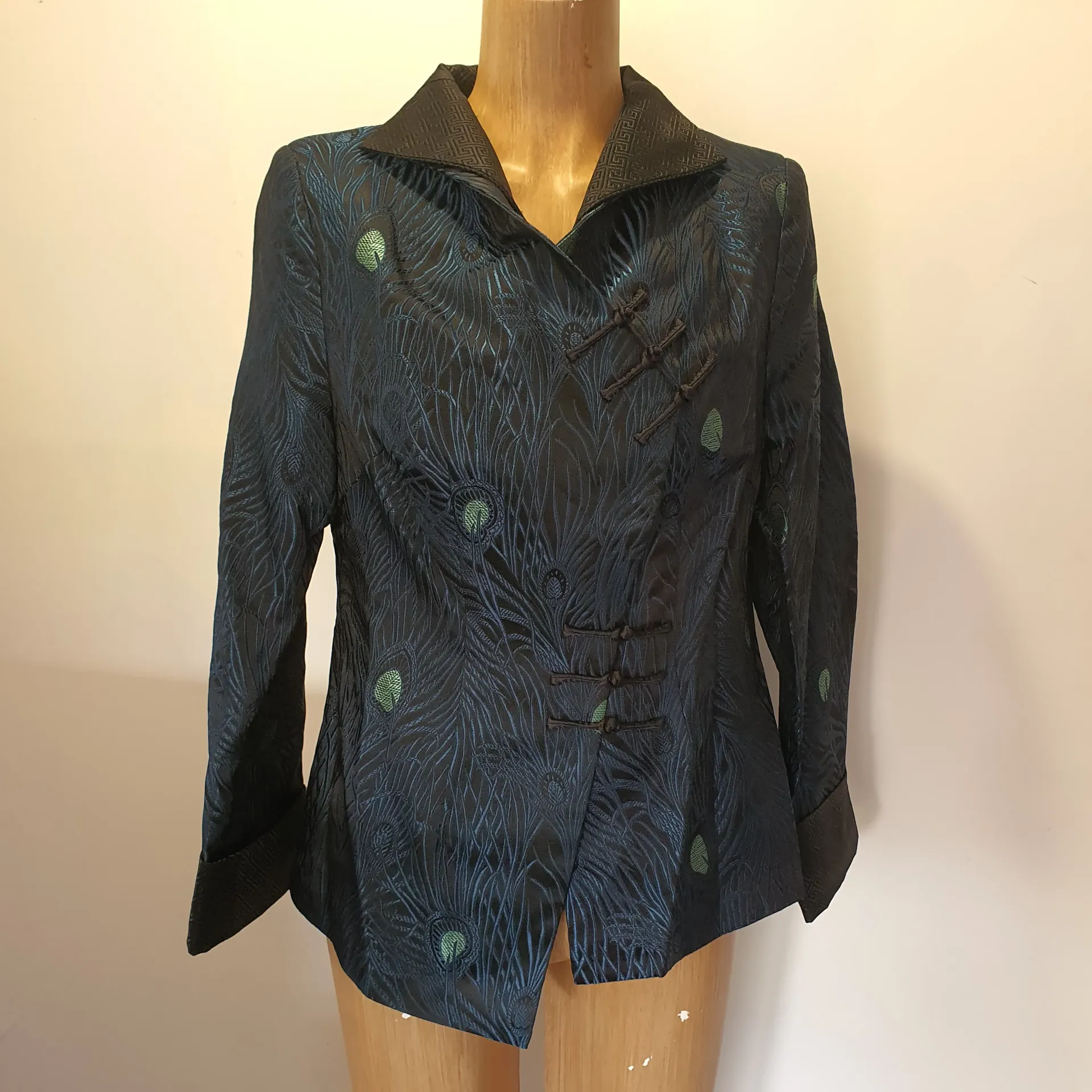 Preloved Womens Jacket - 100% Silk