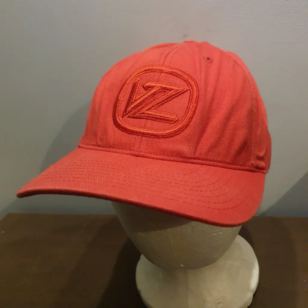 [HC22] Preloved Cap - Red VZ size L/XL