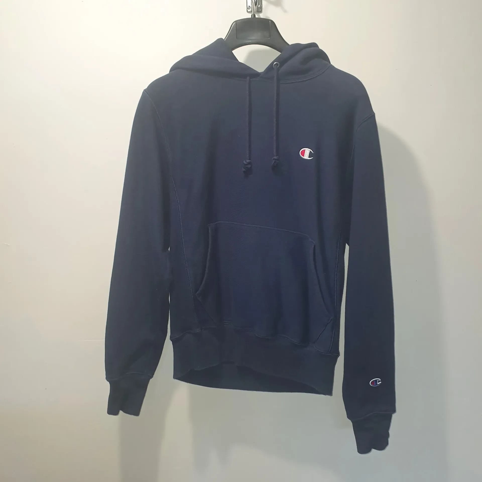 Preloved Mens Champion Hoodie Top - size Small