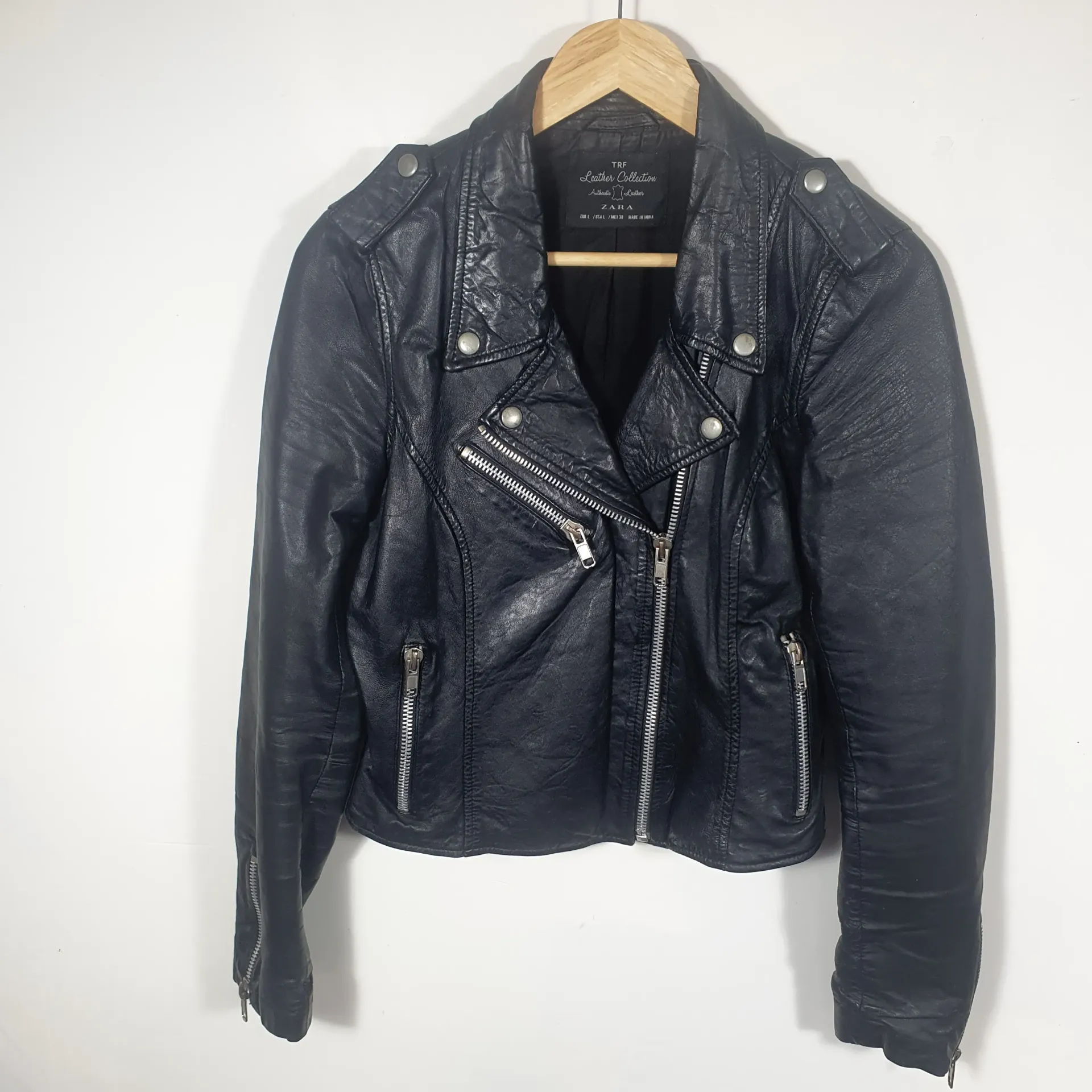 Preloved Leather Jacket #01 Womens