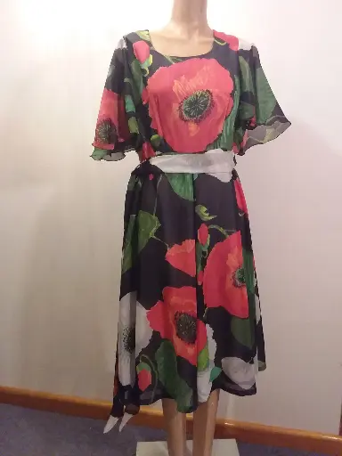 [WDS001] Womens Vintage Poppy Print Dress size 14